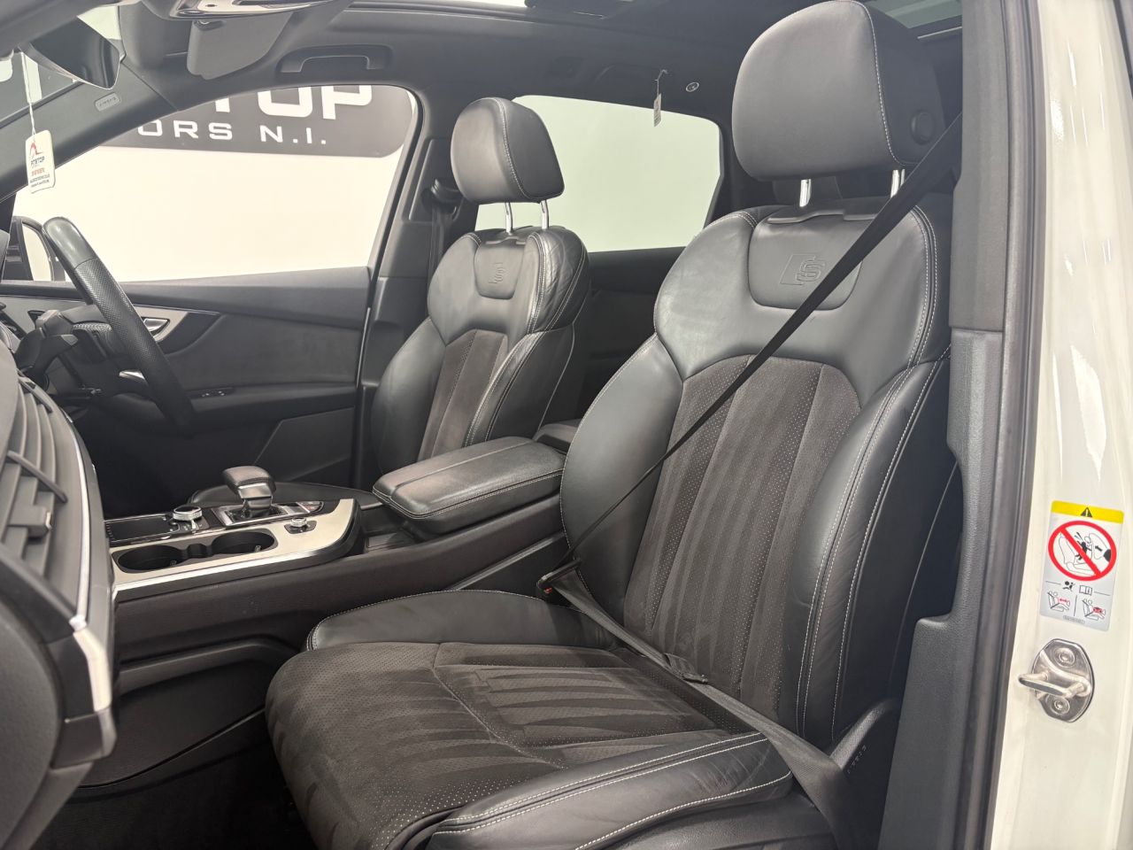 2019 AUDI Q7 S Line - vehicle photo 28 for sale on PureCar