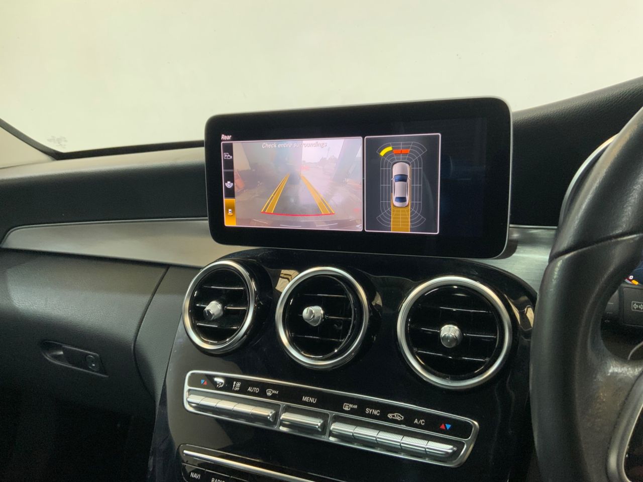2018 MERCEDES C CLASS 1.5 C200 MHEV EQ Boost Sport (Premium) Saloon 4dr Petrol G-Tronic+ Euro 6 ( - vehicle photo 19 for sale on PureCar