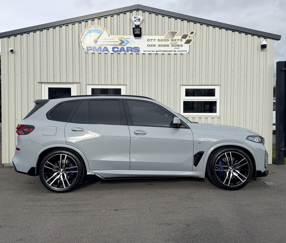 2023 BMW X5 3.0 50e 25.7kWh M Sport SUV 5dr Petrol Plug-in Hybrid Steptronic xDrive Eur - vehicle photo 3 for sale on PureCar