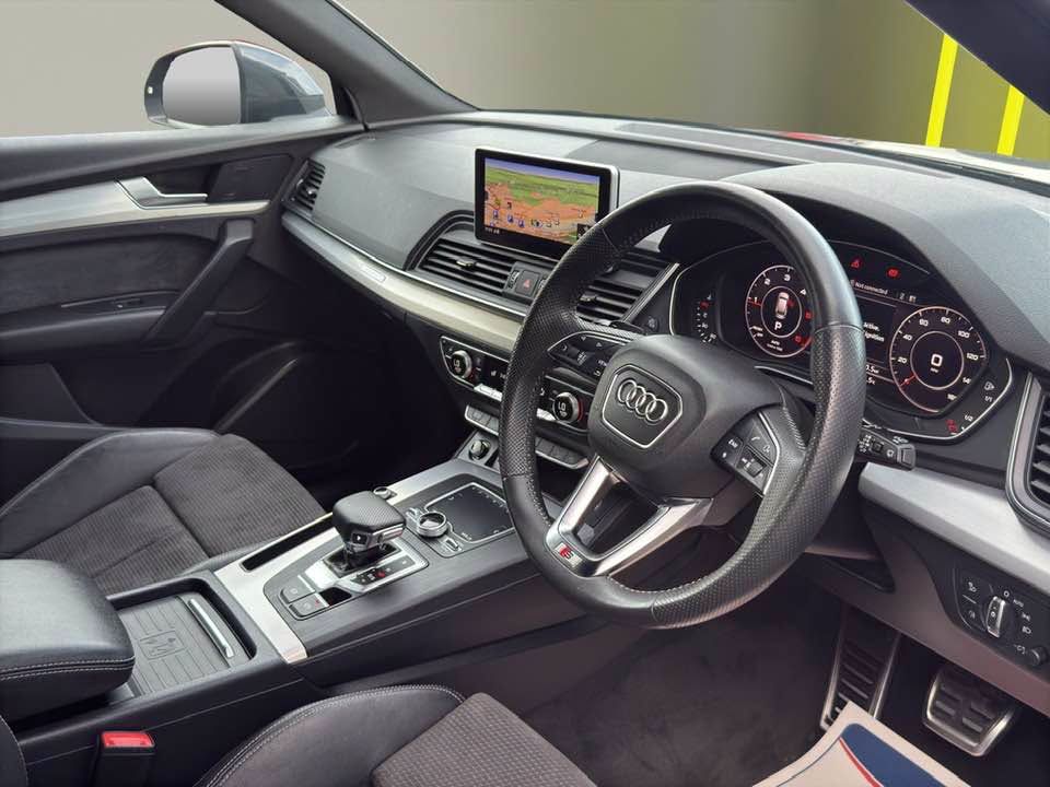 2019 AUDI Q5 S Line - vehicle photo 9 for sale on PureCar