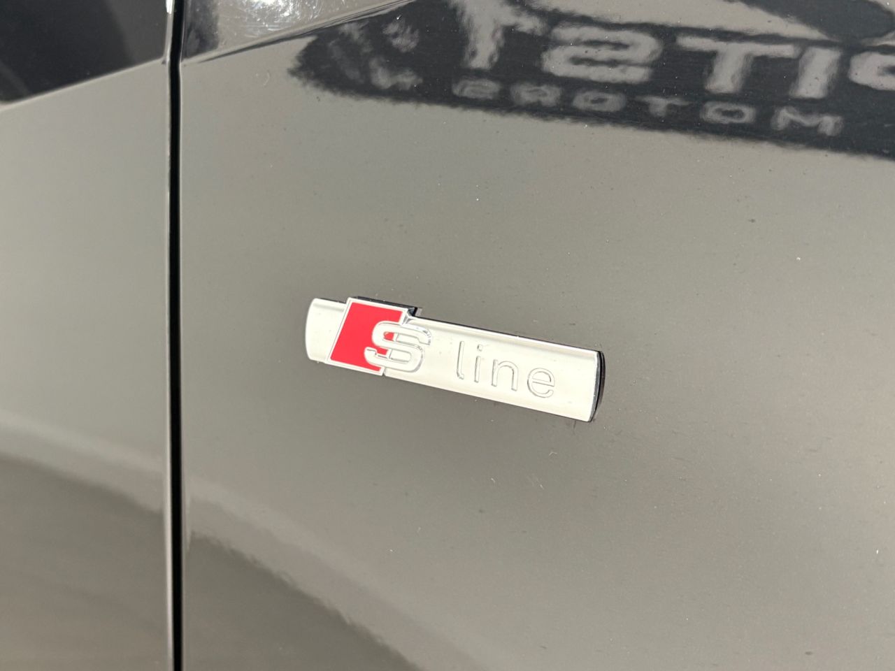 2018 AUDI Q2 S Line - vehicle photo 21 for sale on PureCar