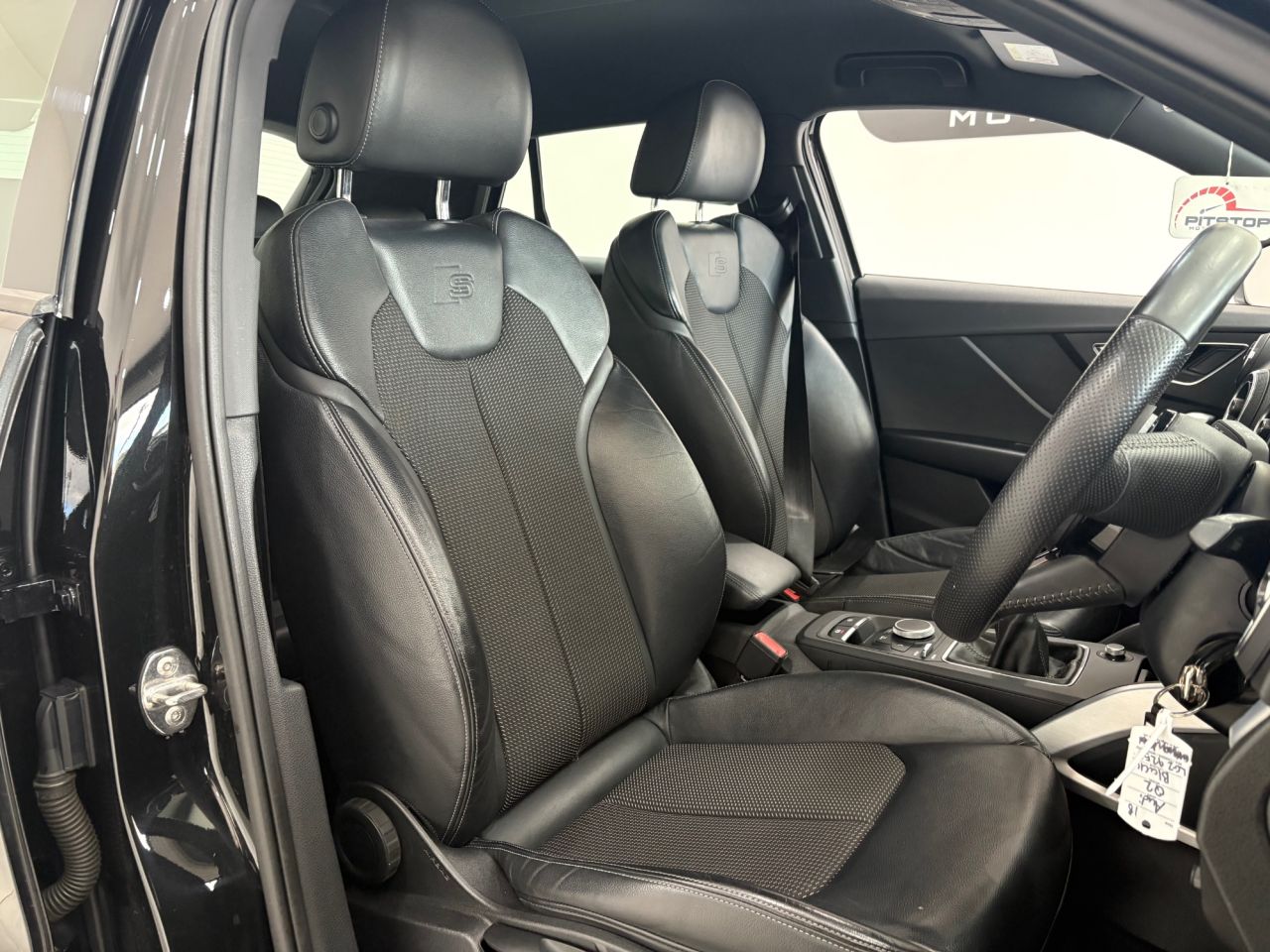 2018 AUDI Q2 S Line - vehicle photo 28 for sale on PureCar