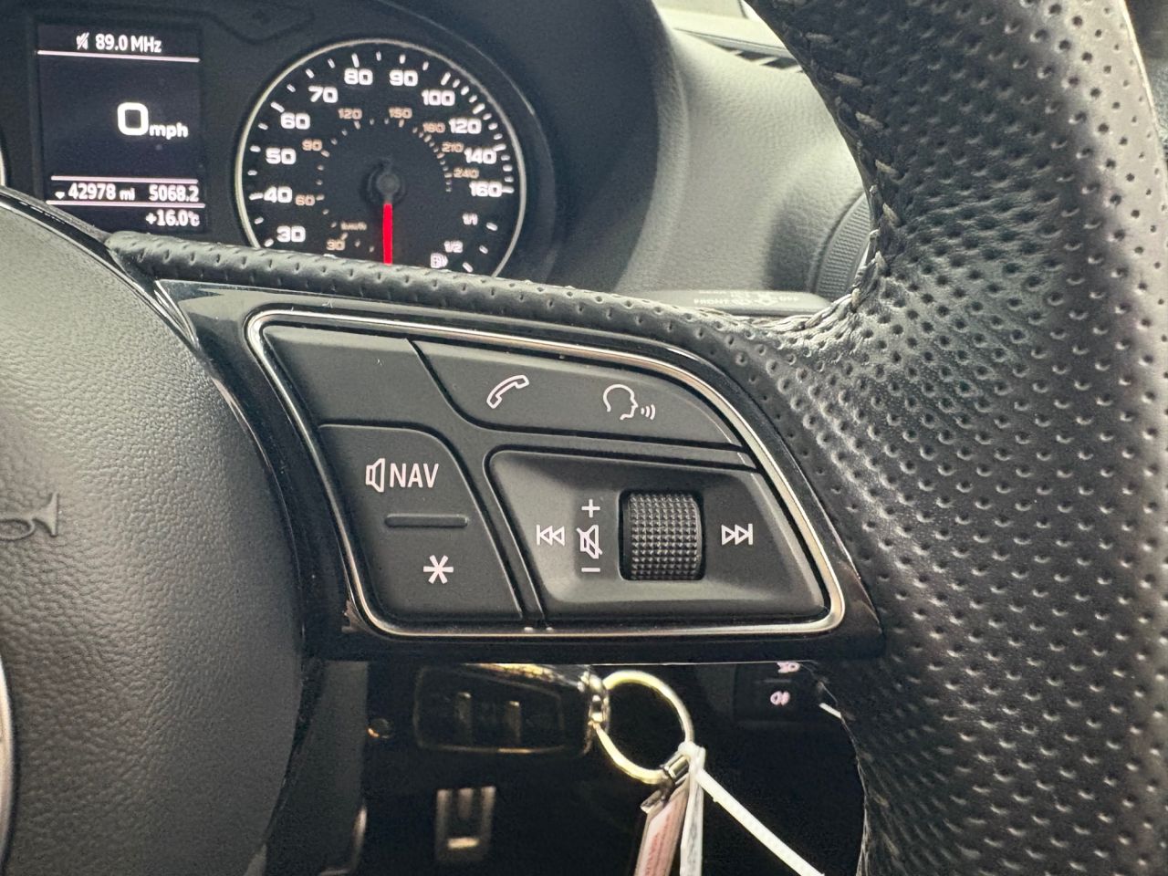 2018 AUDI Q2 S Line - vehicle photo 35 for sale on PureCar