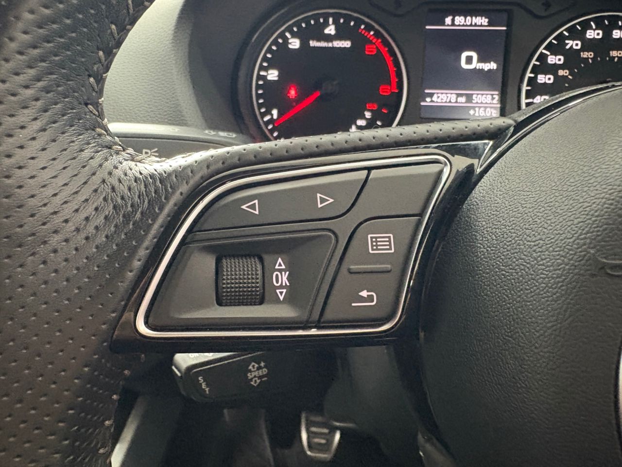 2018 AUDI Q2 S Line - vehicle photo 40 for sale on PureCar