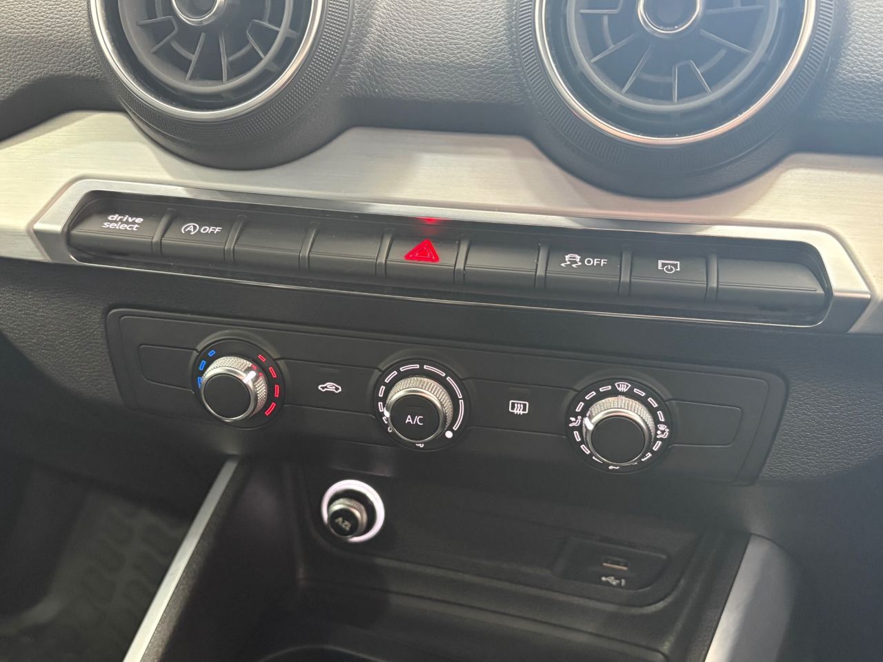 2018 AUDI Q2 S Line - vehicle photo 47 for sale on PureCar