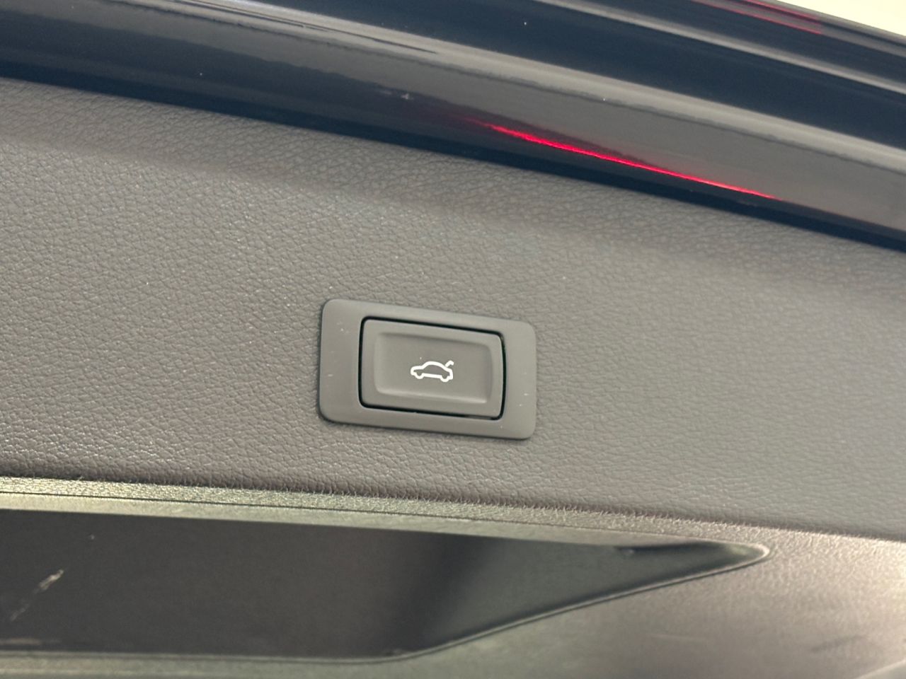 2018 AUDI Q2 S Line - vehicle photo 56 for sale on PureCar