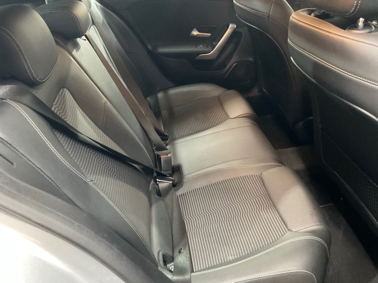 2020 MERCEDES A CLASS 2.0 A200d Sport (Executive) Hatchback 5dr Diesel 8G-DCT Euro 6 (s/s) (150 p - vehicle photo 19 for sale on PureCar