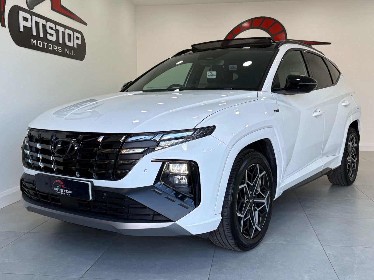 2023 HYUNDAI TUCSON 1.6 h T-GDi N Line S SUV 5dr Petrol Hybrid Auto Euro 6 (s/s) (230 ps) - vehicle photo 2 for sale on PureCar