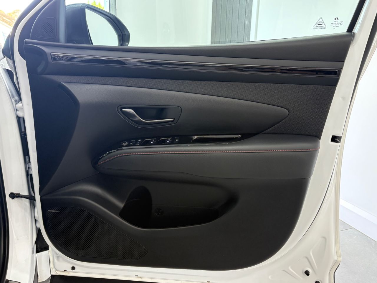 2023 HYUNDAI TUCSON 1.6 h T-GDi N Line S SUV 5dr Petrol Hybrid Auto Euro 6 (s/s) (230 ps) - vehicle photo 24 for sale on PureCar