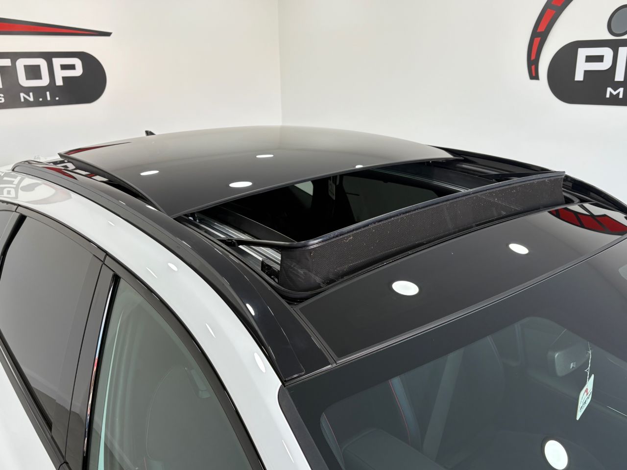 2023 HYUNDAI TUCSON 1.6 h T-GDi N Line S SUV 5dr Petrol Hybrid Auto Euro 6 (s/s) (230 ps) - vehicle photo 22 for sale on PureCar