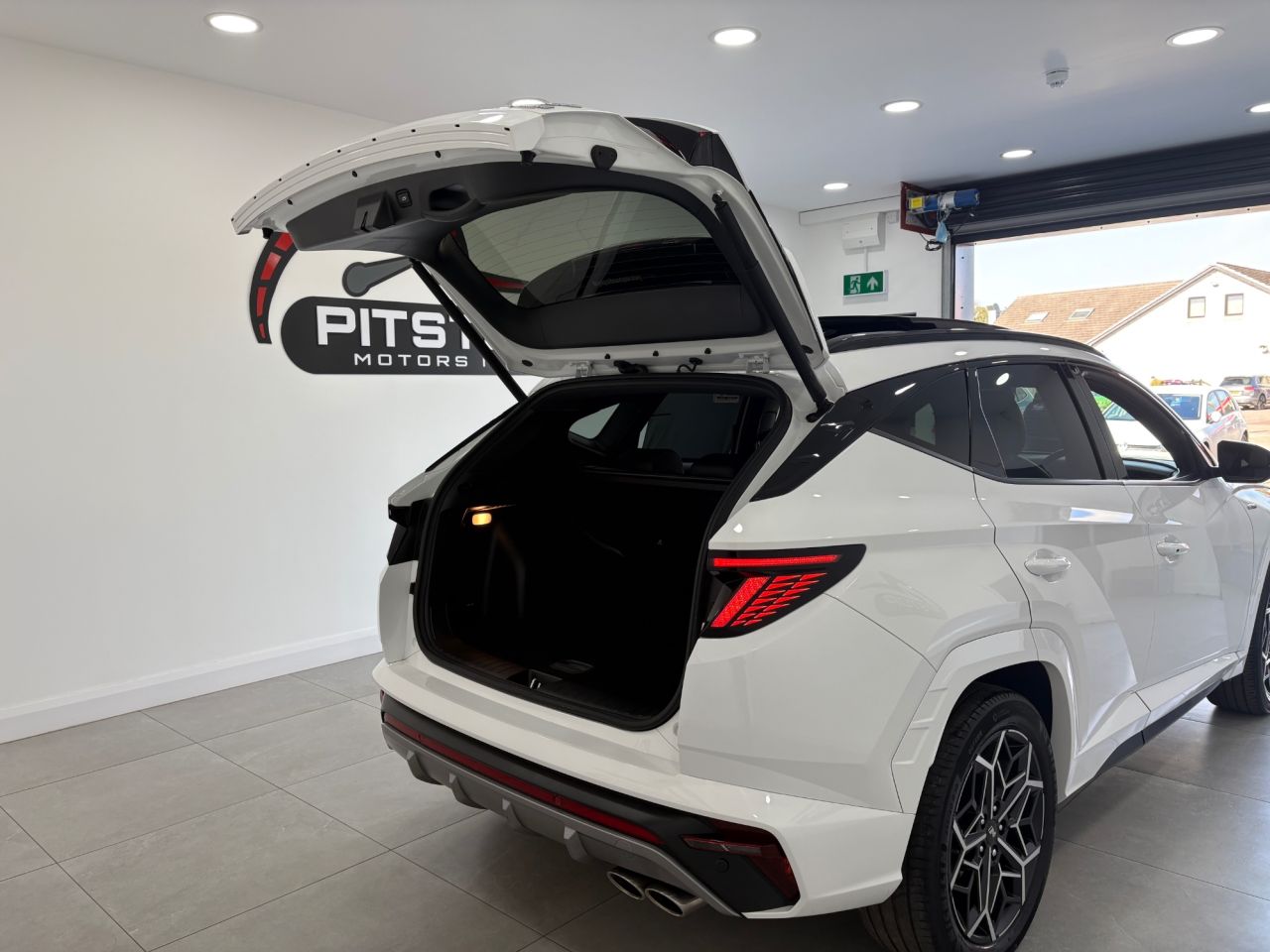 2023 HYUNDAI TUCSON 1.6 h T-GDi N Line S SUV 5dr Petrol Hybrid Auto Euro 6 (s/s) (230 ps) - vehicle photo 60 for sale on PureCar