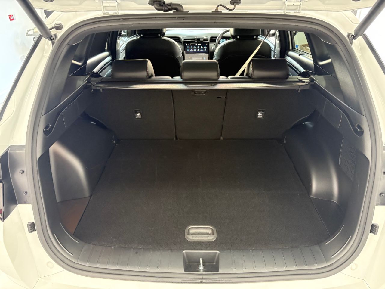 2023 HYUNDAI TUCSON 1.6 h T-GDi N Line S SUV 5dr Petrol Hybrid Auto Euro 6 (s/s) (230 ps) - vehicle photo 58 for sale on PureCar