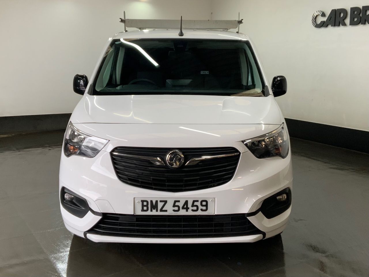 2023 VAUXHALL COMBO 1.5 Turbo D 2300 Pro Panel Van 6dr Diesel Manual L2 H1 Euro 6 (s/s) (100 ps - vehicle photo 4 for sale on PureCar