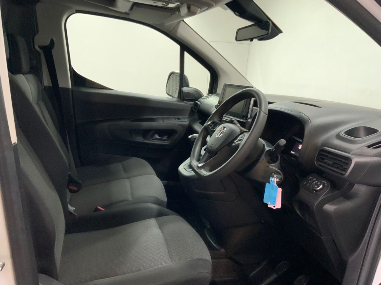 2023 VAUXHALL COMBO 1.5 Turbo D 2300 Pro Panel Van 6dr Diesel Manual L2 H1 Euro 6 (s/s) (100 ps - vehicle photo 14 for sale on PureCar
