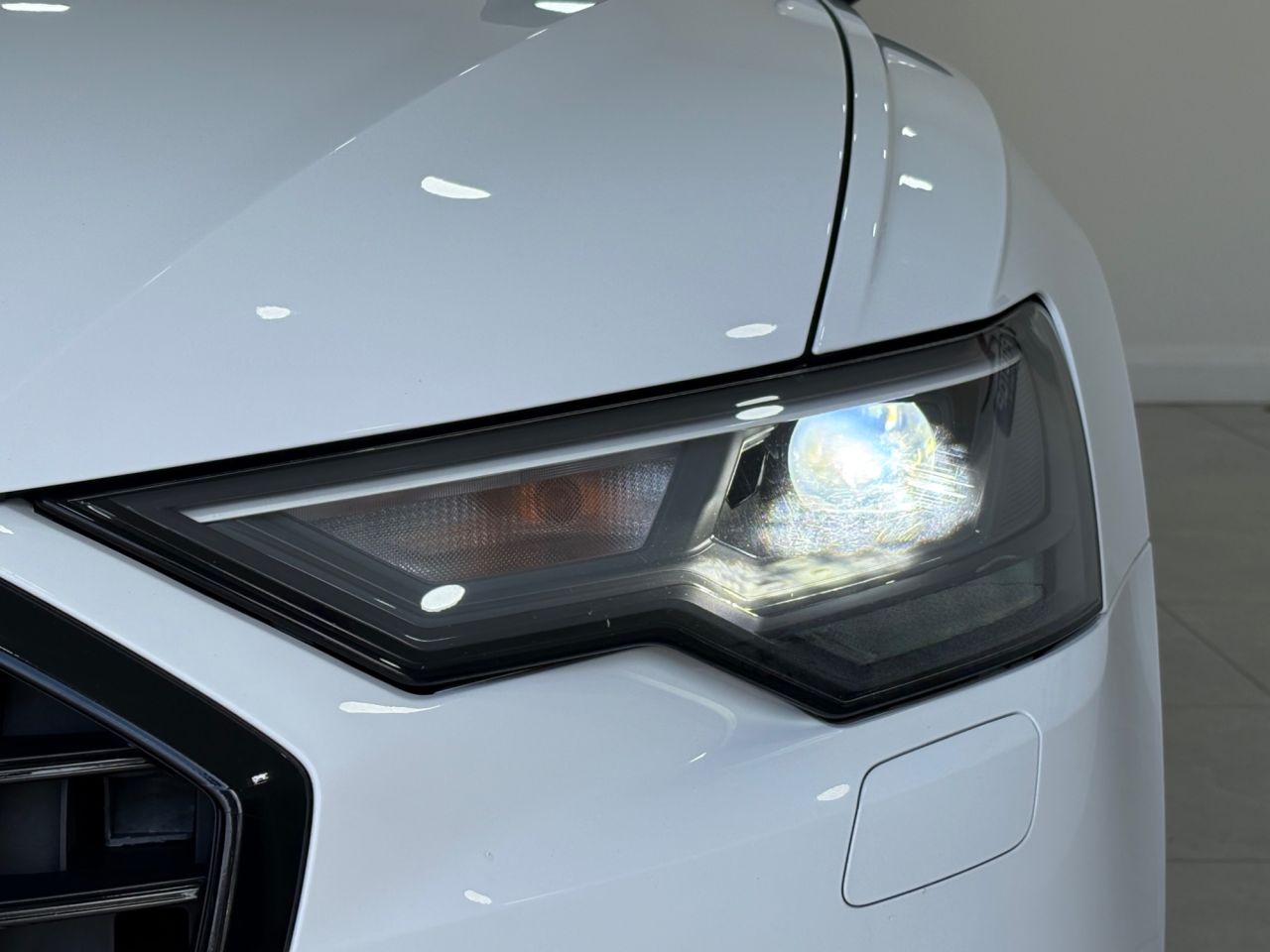 2019 AUDI A6 SALOON Sport - vehicle photo 15 for sale on PureCar