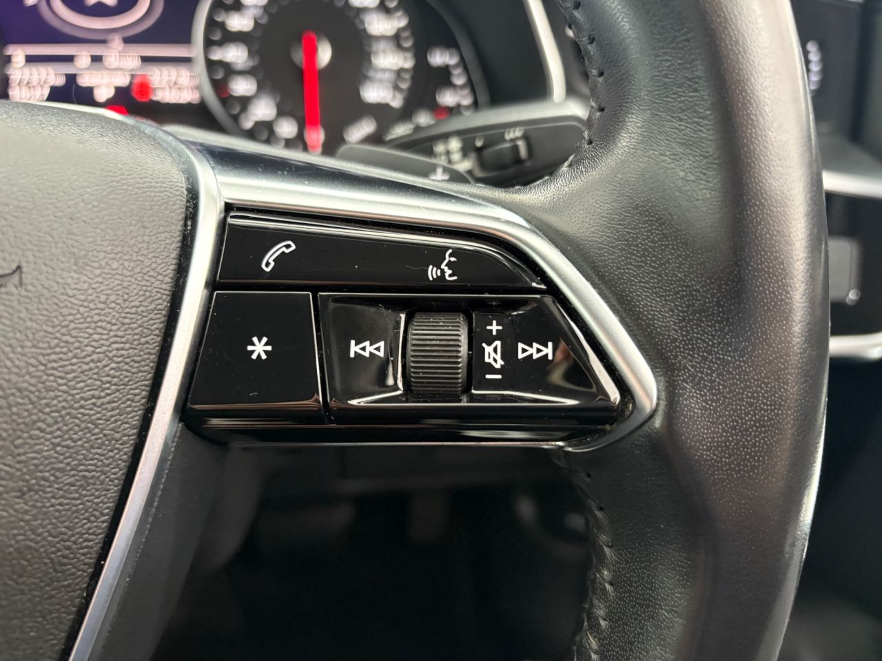 2019 AUDI A6 SALOON Sport - vehicle photo 33 for sale on PureCar