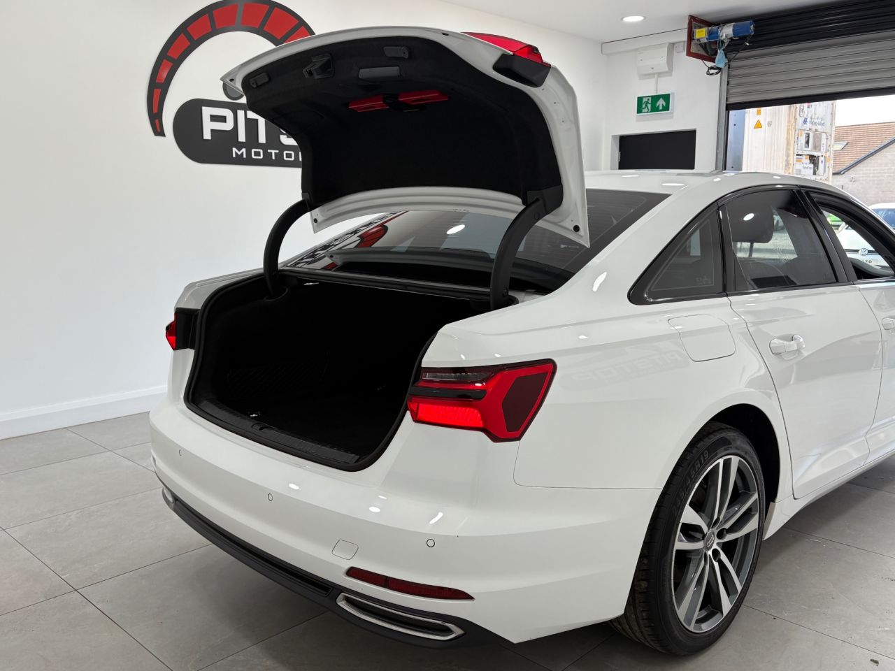 2019 AUDI A6 SALOON Sport - vehicle photo 52 for sale on PureCar