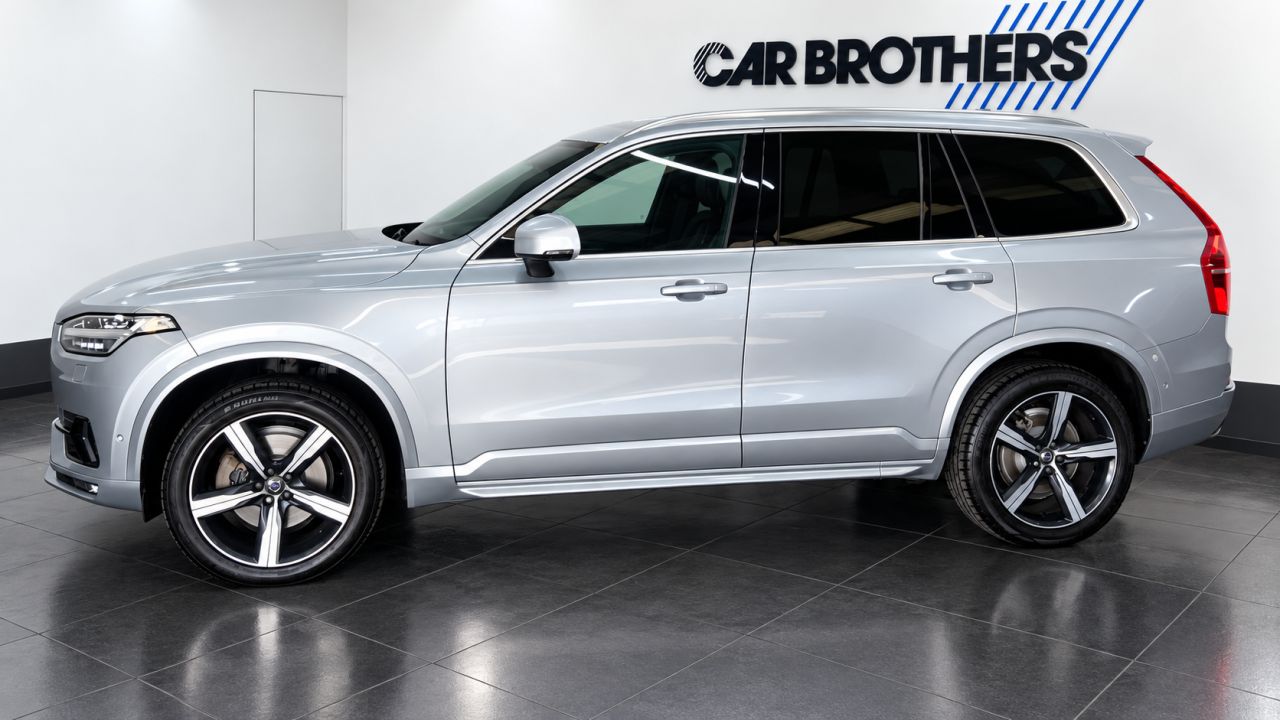 2017 VOLVO XC90 2.0 D5 PowerPulse R-Design SUV 5dr Diesel Auto 4WD Euro 6 (s/s) (235 ps) - vehicle photo 5 for sale on PureCar