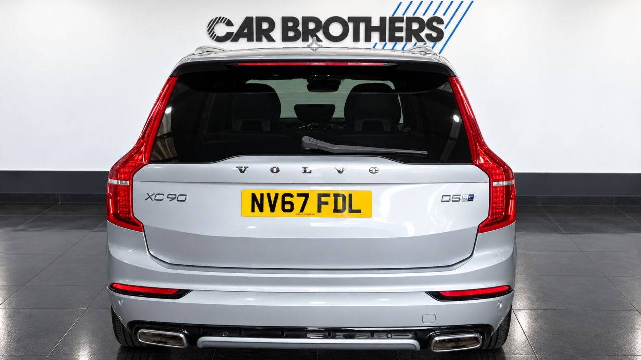 2017 VOLVO XC90 2.0 D5 PowerPulse R-Design SUV 5dr Diesel Auto 4WD Euro 6 (s/s) (235 ps) - vehicle photo 10 for sale on PureCar