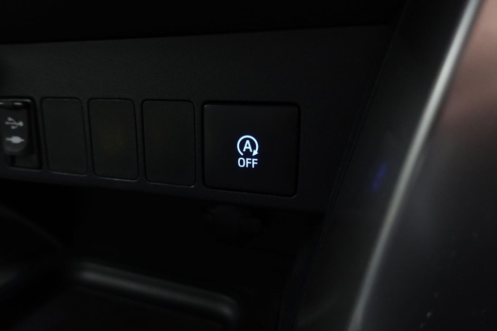 2016 Toyota RAV4 — image 23