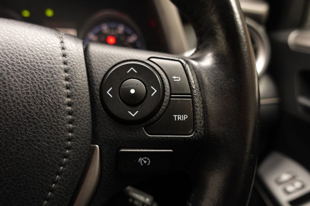 2016 Toyota RAV4 — image 17