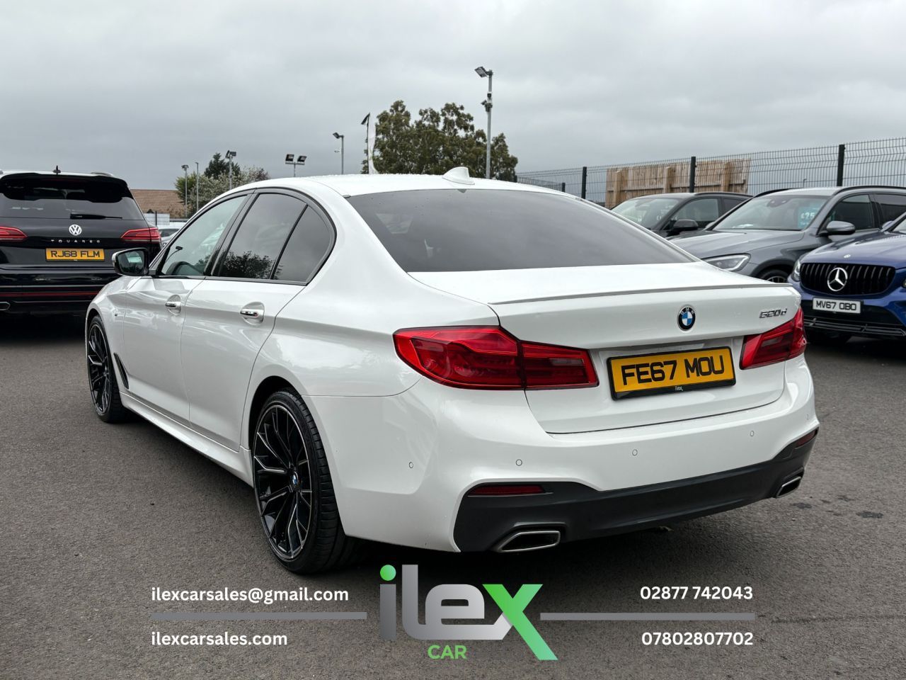2017 BMW 5 SERIES 2.0 520d M Sport Saloon 4dr Diesel Auto Euro 6 (s/s) (190 ps) 190PS | Auto - vehicle photo 6 for sale on PureCar