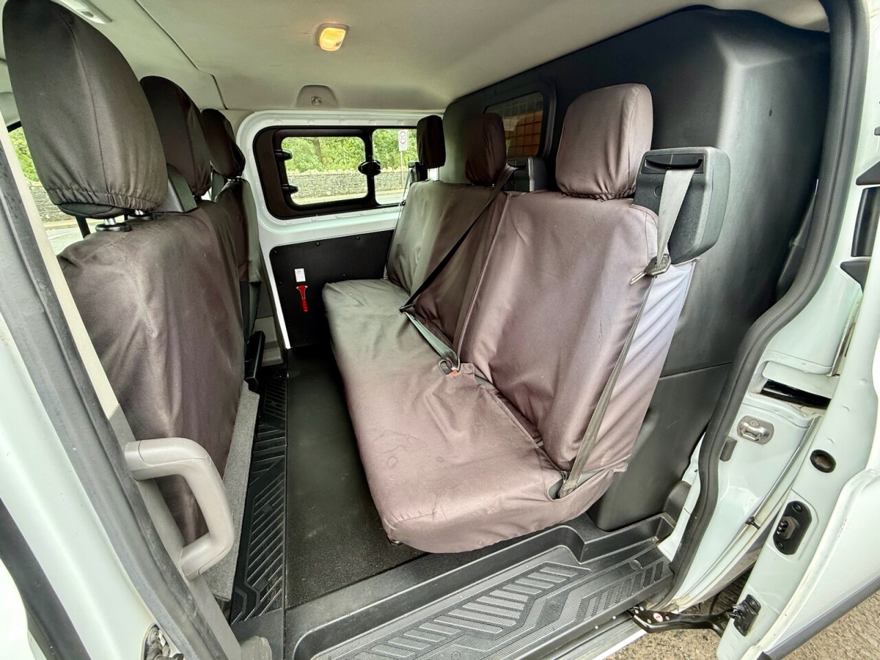 2022 FORD TRANSIT CUSTOM 2.0 300 EcoBlue Leader Crew Van Double Cab 5dr Diesel Manual L1 H1 Euro 6 ( - vehicle photo 10 for sale on PureCar