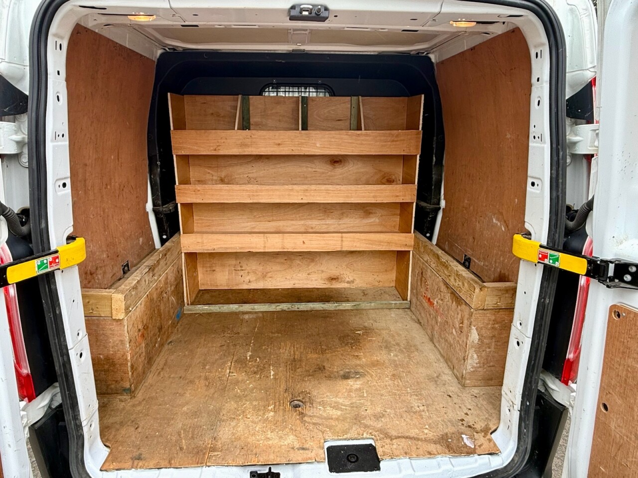 2022 FORD TRANSIT CUSTOM 2.0 300 EcoBlue Leader Crew Van Double Cab 5dr Diesel Manual L1 H1 Euro 6 ( - vehicle photo 11 for sale on PureCar