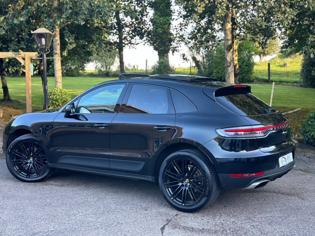 2019 PORSCHE MACAN 2.0T SUV 5dr Petrol PDK 4WD Euro 6 (s/s) (245 ps) - vehicle photo 27 for sale on PureCar