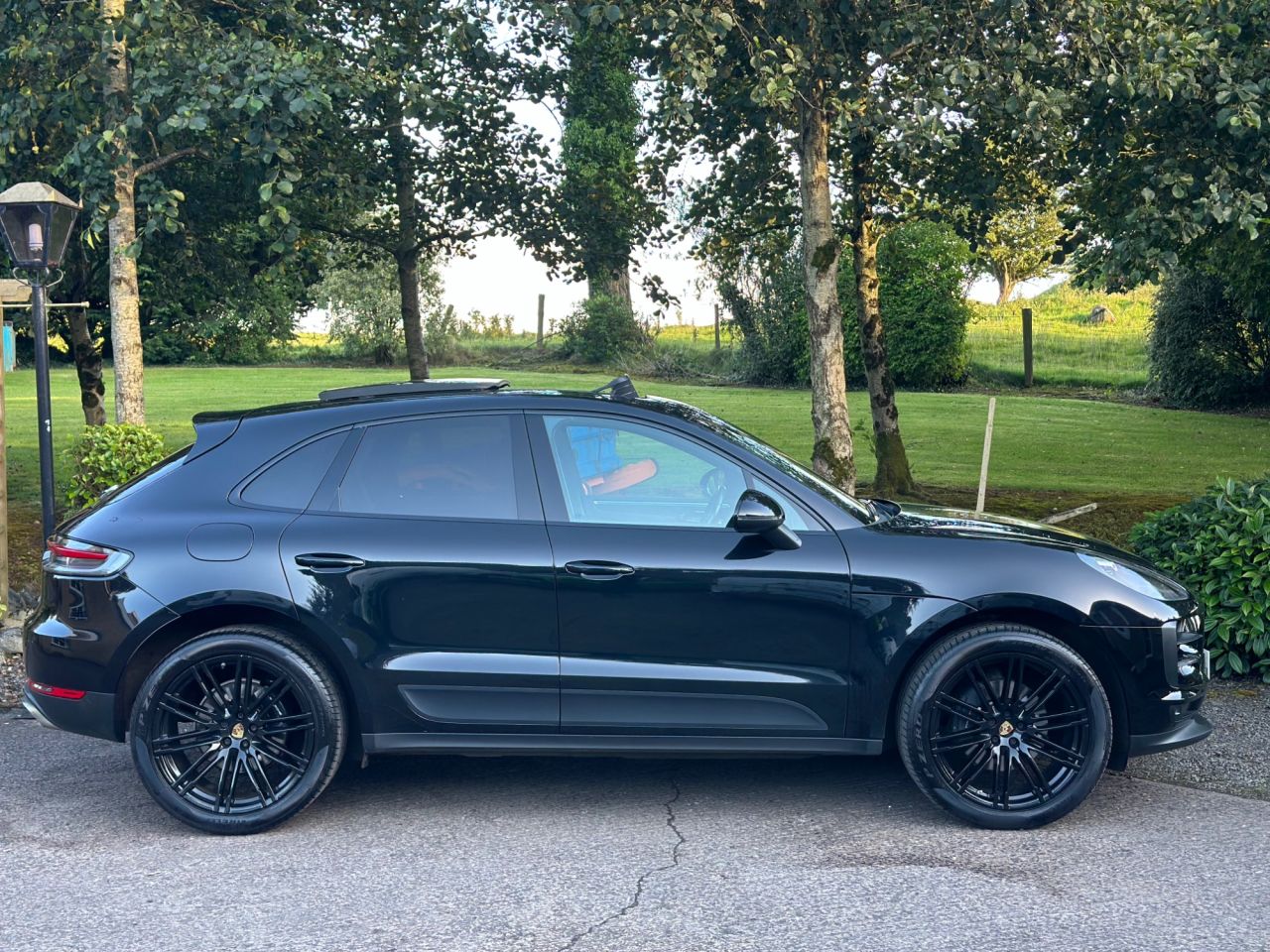 2019 PORSCHE MACAN 2.0T SUV 5dr Petrol PDK 4WD Euro 6 (s/s) (245 ps) - vehicle photo 36 for sale on PureCar