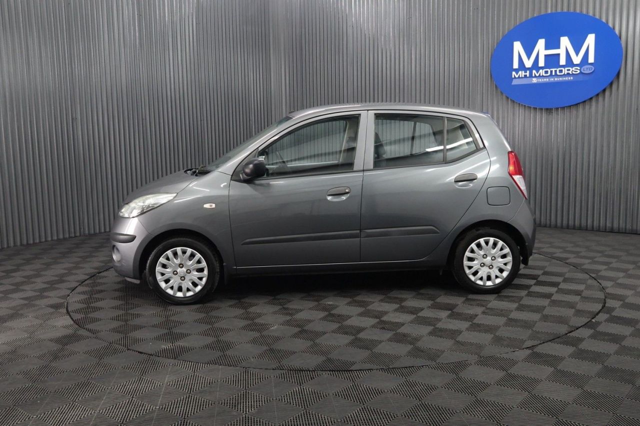 2011 HYUNDAI I10 1.2 Classic Hatchback 5dr Petrol Manual Euro 4 (77 bhp) LONG MOT / ONLY £35 - vehicle photo 4 for sale on PureCar