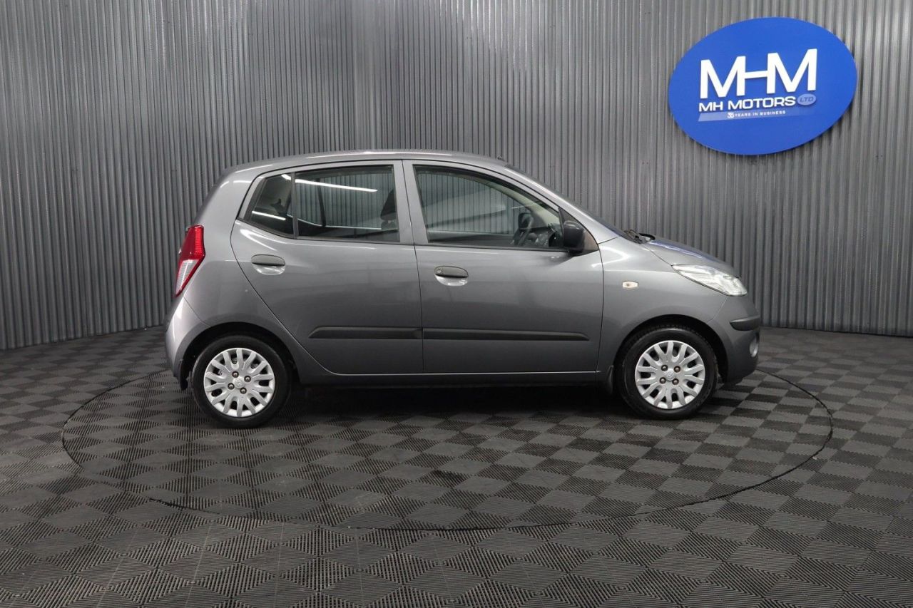 2011 HYUNDAI I10 1.2 Classic Hatchback 5dr Petrol Manual Euro 4 (77 bhp) LONG MOT / ONLY £35 - vehicle photo 8 for sale on PureCar