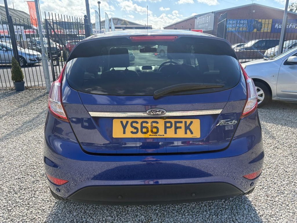2016 Ford Fiesta — image 5