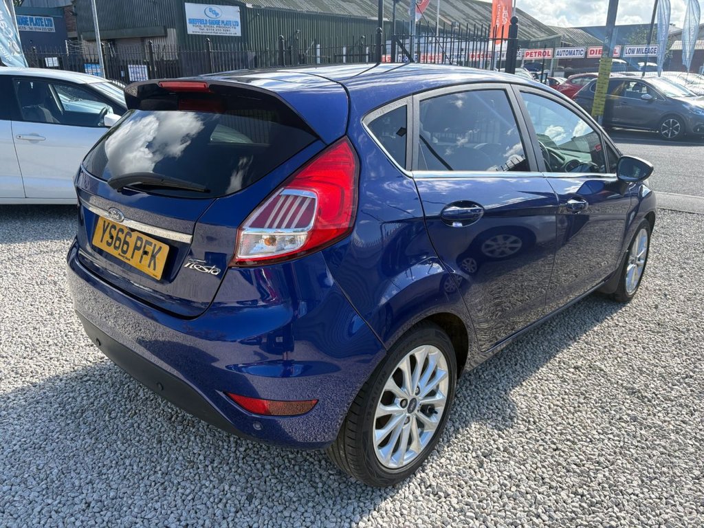 2016 Ford Fiesta — image 6