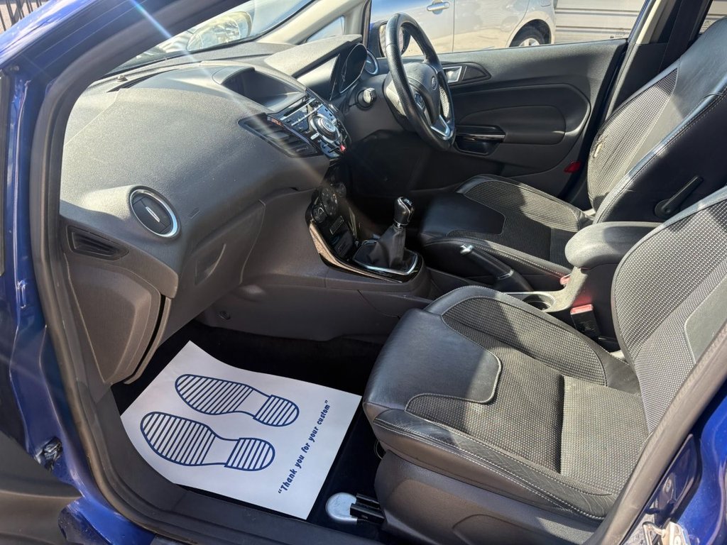 2016 Ford Fiesta — image 17