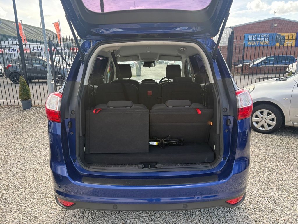 2016 Ford Grand C-MAX — image 8