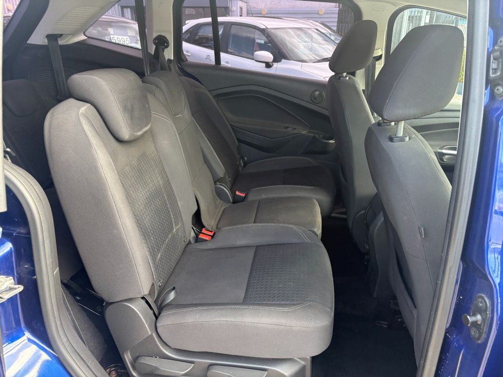 2016 Ford Grand C-MAX — image 16