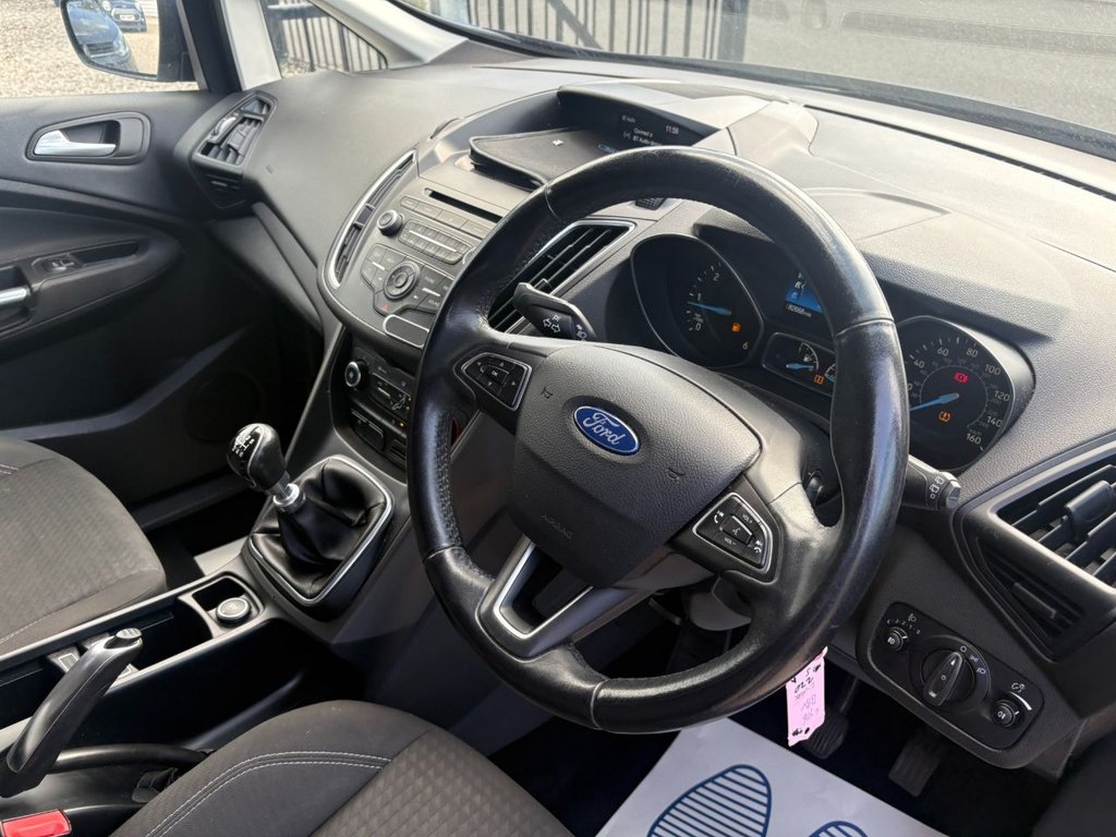 2016 Ford Grand C-MAX — image 11
