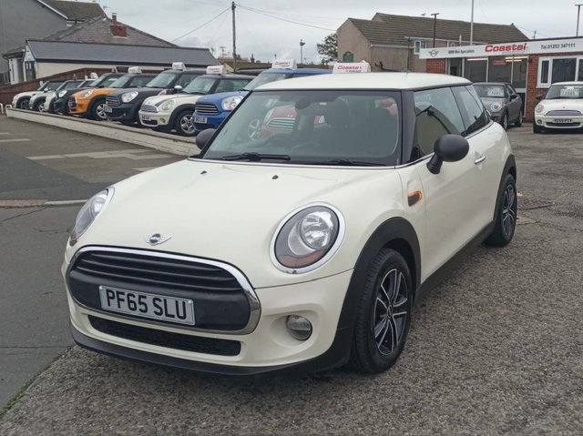 2015 MINI Hatch