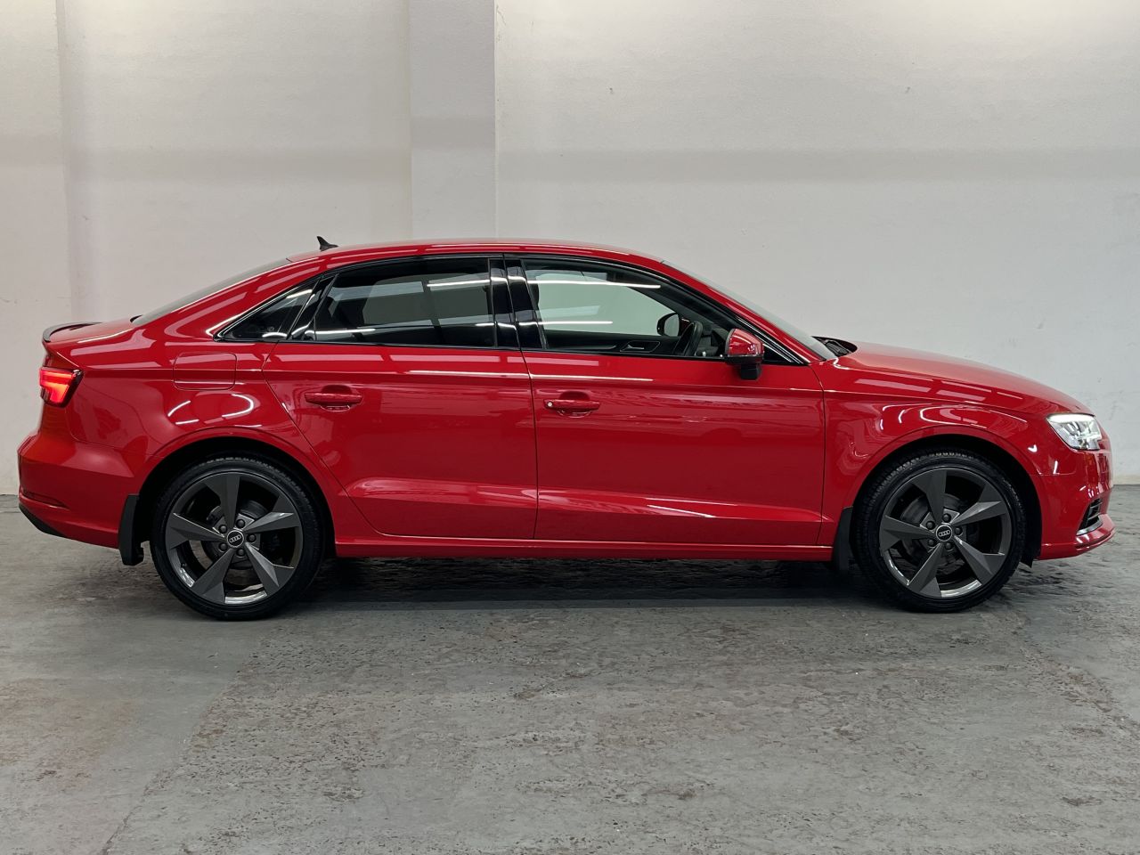 2020 AUDI A3 1.4TFSI Sport 5dr Petrol S Tronic - vehicle photo 3 for sale on PureCar