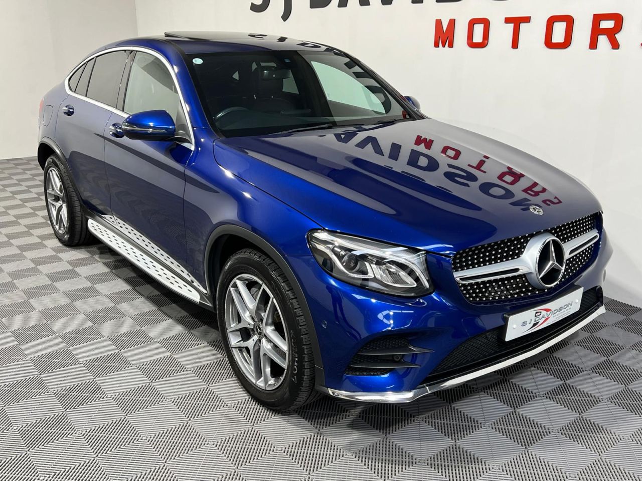 2019 MERCEDES GLC 2.1 GLC220d AMG Line (Premium) Coupe 5dr Diesel G-Tronic+ 4MATIC Euro 6 (s/ - vehicle photo 8 for sale on PureCar