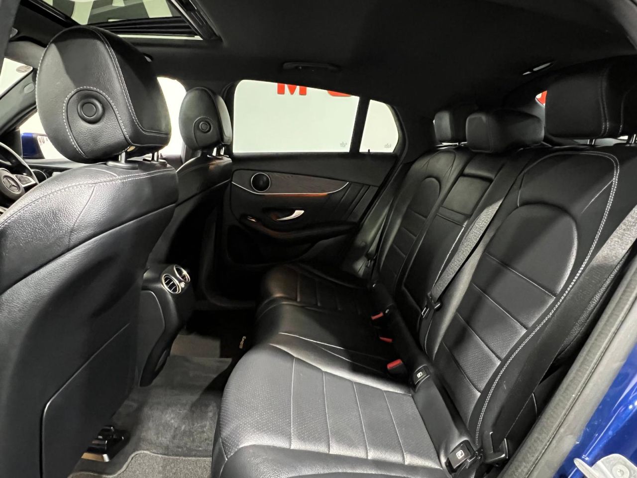 2019 MERCEDES GLC 2.1 GLC220d AMG Line (Premium) Coupe 5dr Diesel G-Tronic+ 4MATIC Euro 6 (s/ - vehicle photo 12 for sale on PureCar