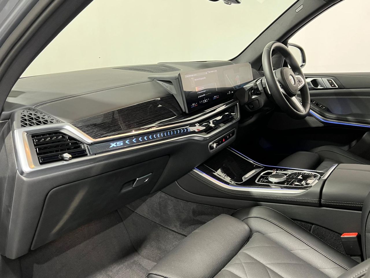 2026 BMW X5 M Sport - vehicle photo 3 for sale on PureCar