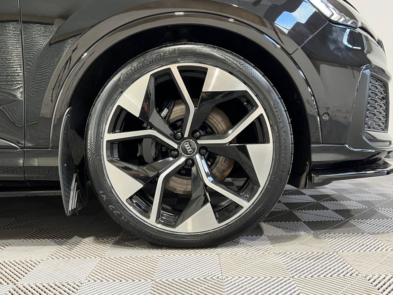 2024 AUDI Q7 Black Edition - vehicle photo 13 for sale on PureCar