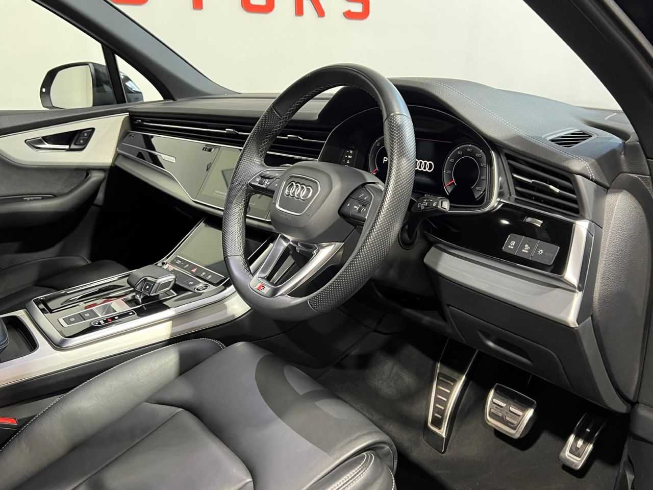 2024 AUDI Q7 Black Edition - vehicle photo 10 for sale on PureCar