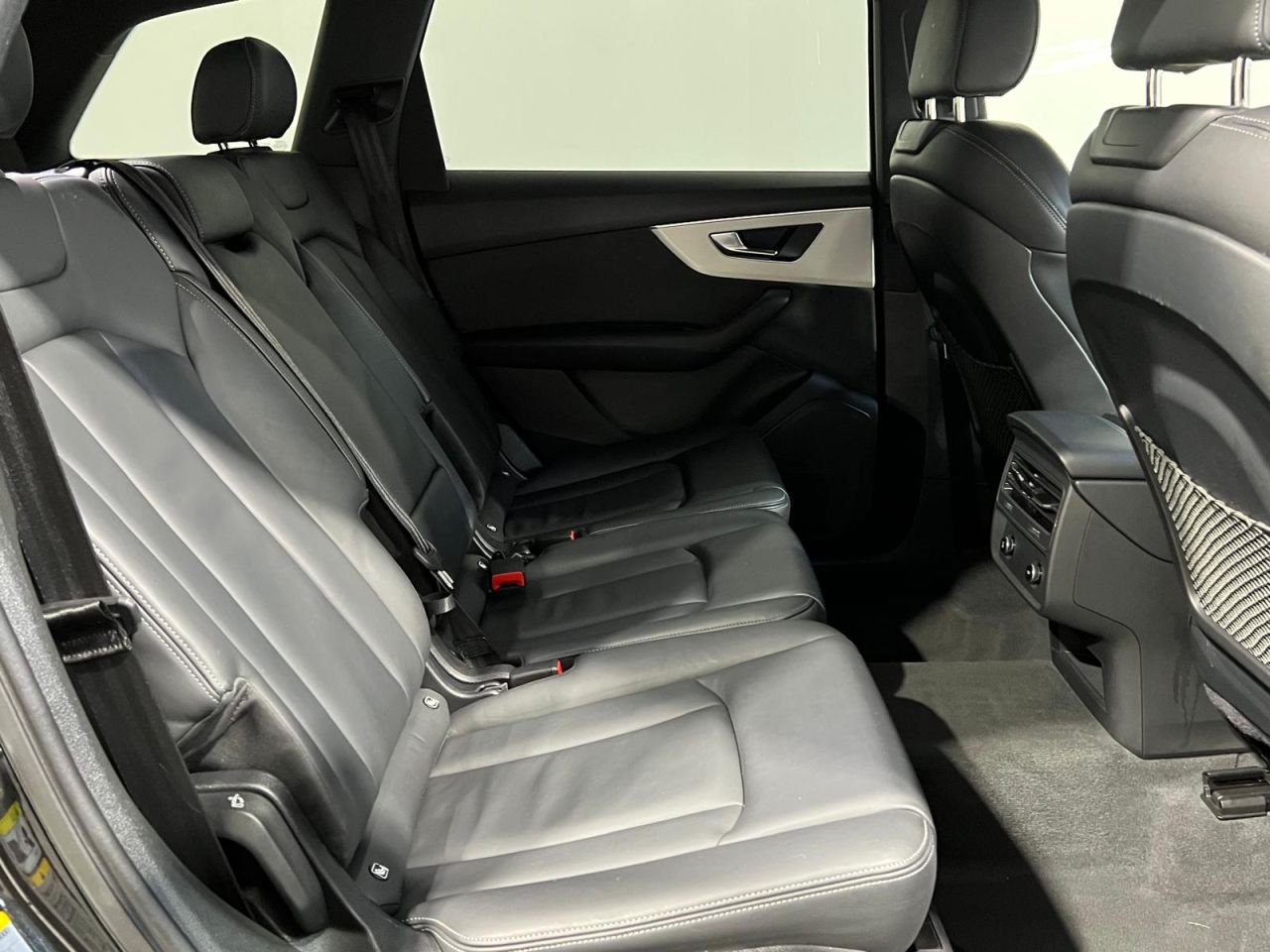2024 AUDI Q7 Black Edition - vehicle photo 6 for sale on PureCar