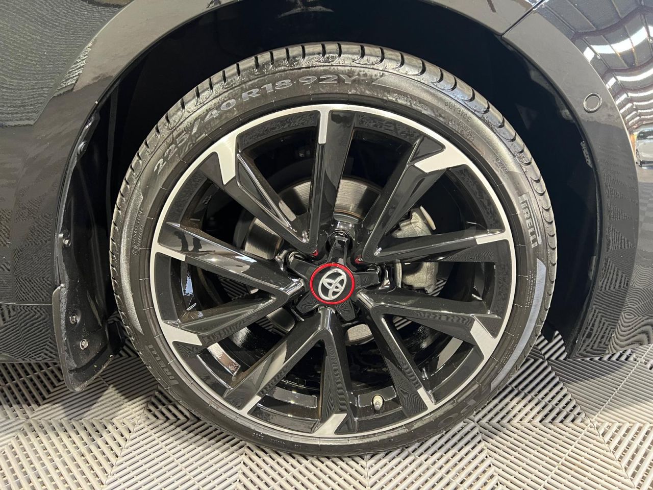 2023 TOYOTA COROLLA 1.8 VVT-h GR SPORT Hatchback 5dr Petrol Hybrid CVT Euro 6 (s/s) (140 ps) - vehicle photo 15 for sale on PureCar