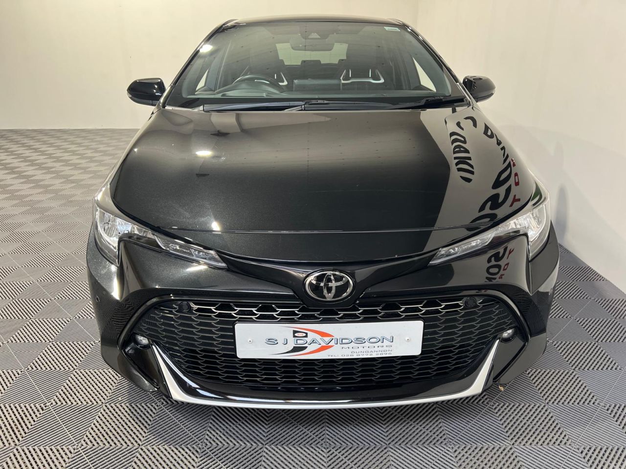 2023 TOYOTA COROLLA 1.8 VVT-h GR SPORT Hatchback 5dr Petrol Hybrid CVT Euro 6 (s/s) (140 ps) - vehicle photo 13 for sale on PureCar