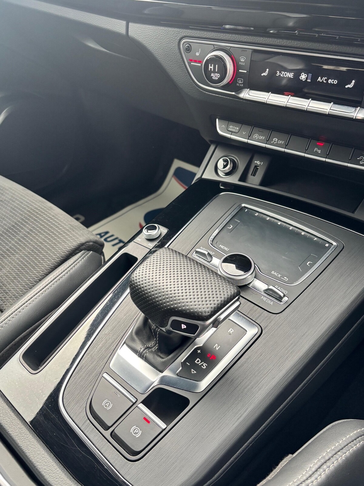 2020 AUDI Q5 Black Edition - vehicle photo 26 for sale on PureCar