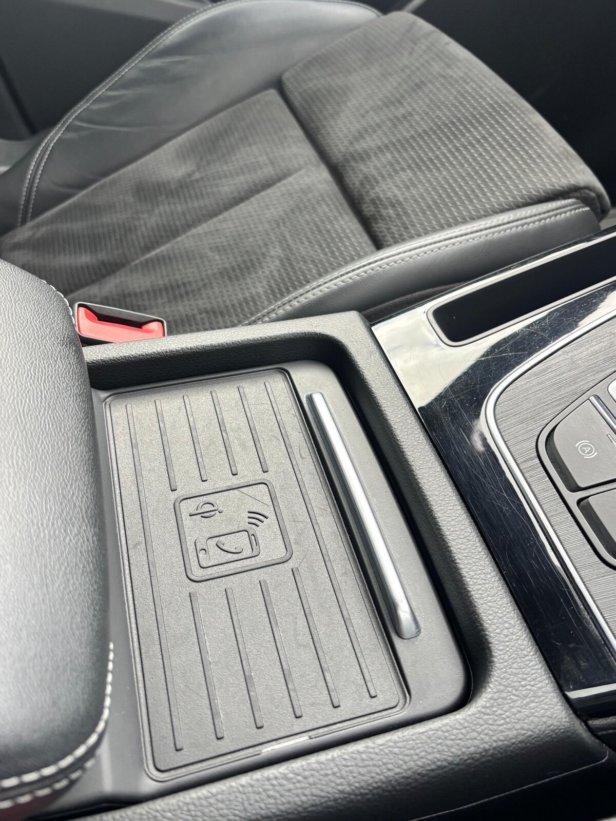 2020 AUDI Q5 Black Edition - vehicle photo 27 for sale on PureCar